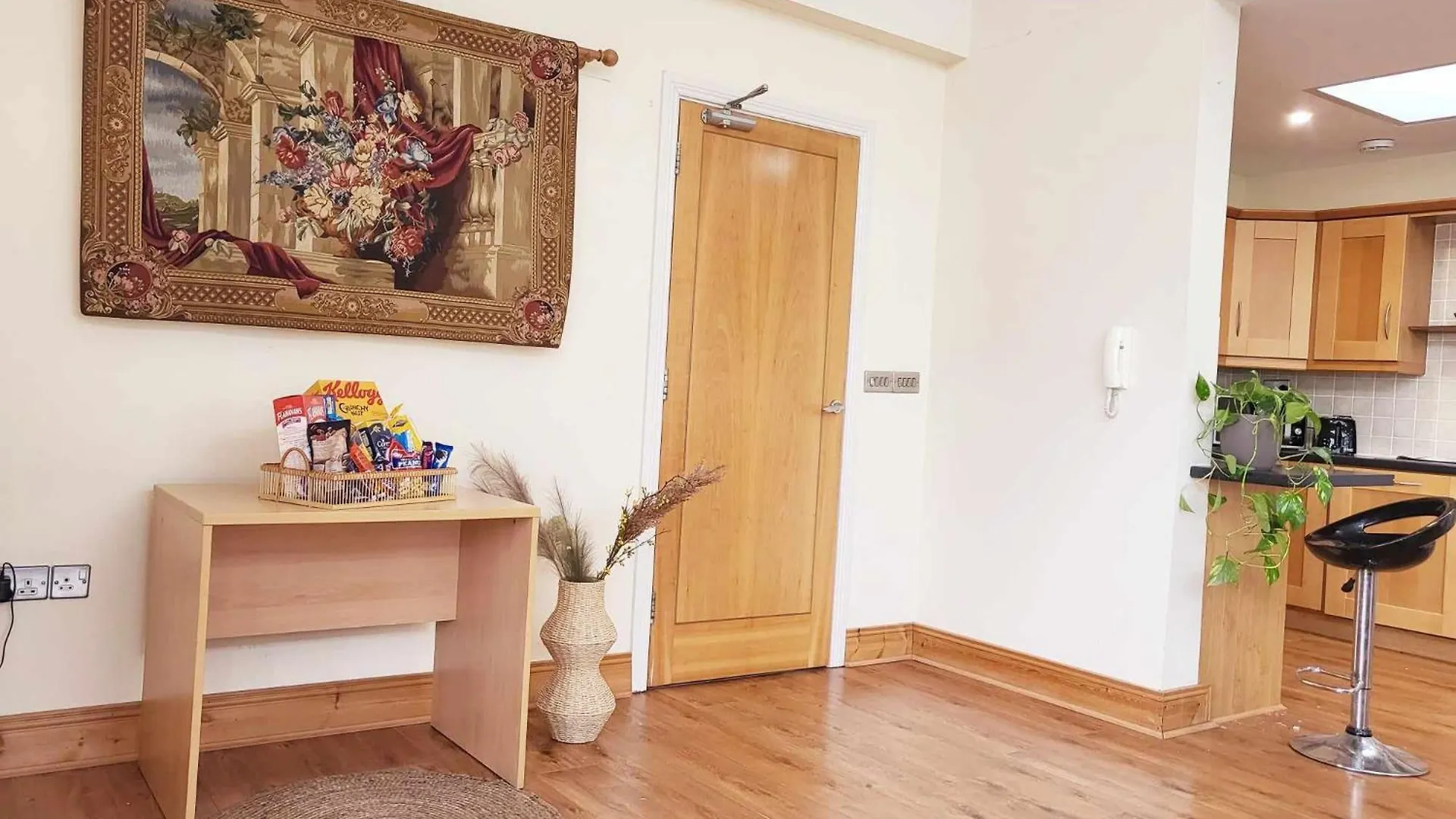 Panoramic Two-Bedroom Penthouse Cork 0*,